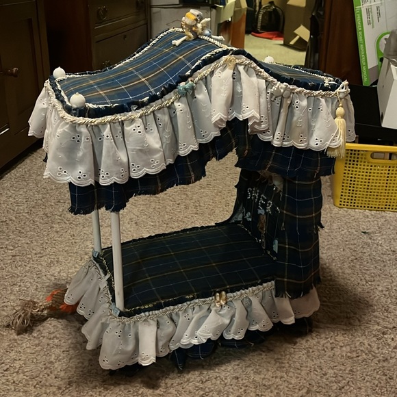 Small kitten bed. Hand made. - Picture 3 of 3